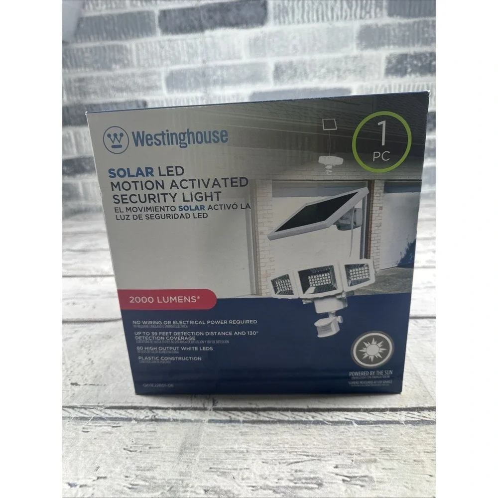 Westinghouse 2000 Lm Triple-Head Solar LED Motion Activated Security Light White